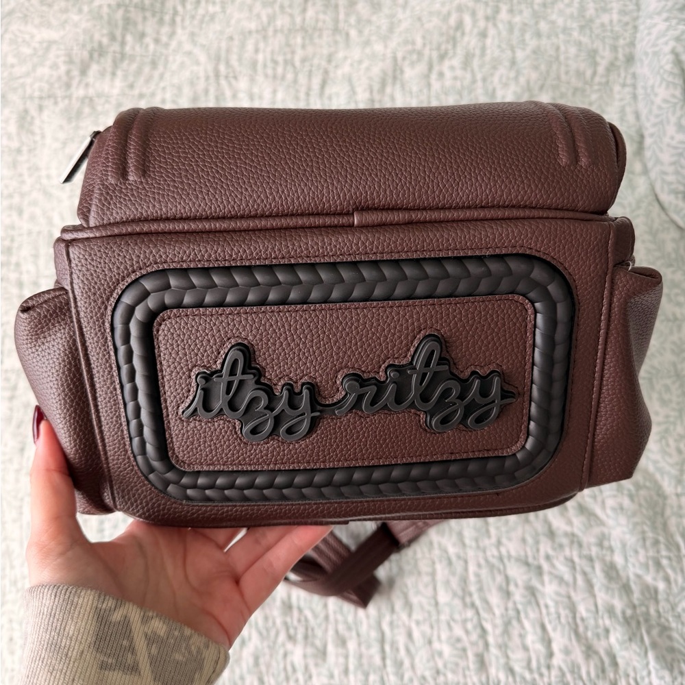 Itzy Ritzy Mini Plus Diaper Bag - Picture 4 of 7